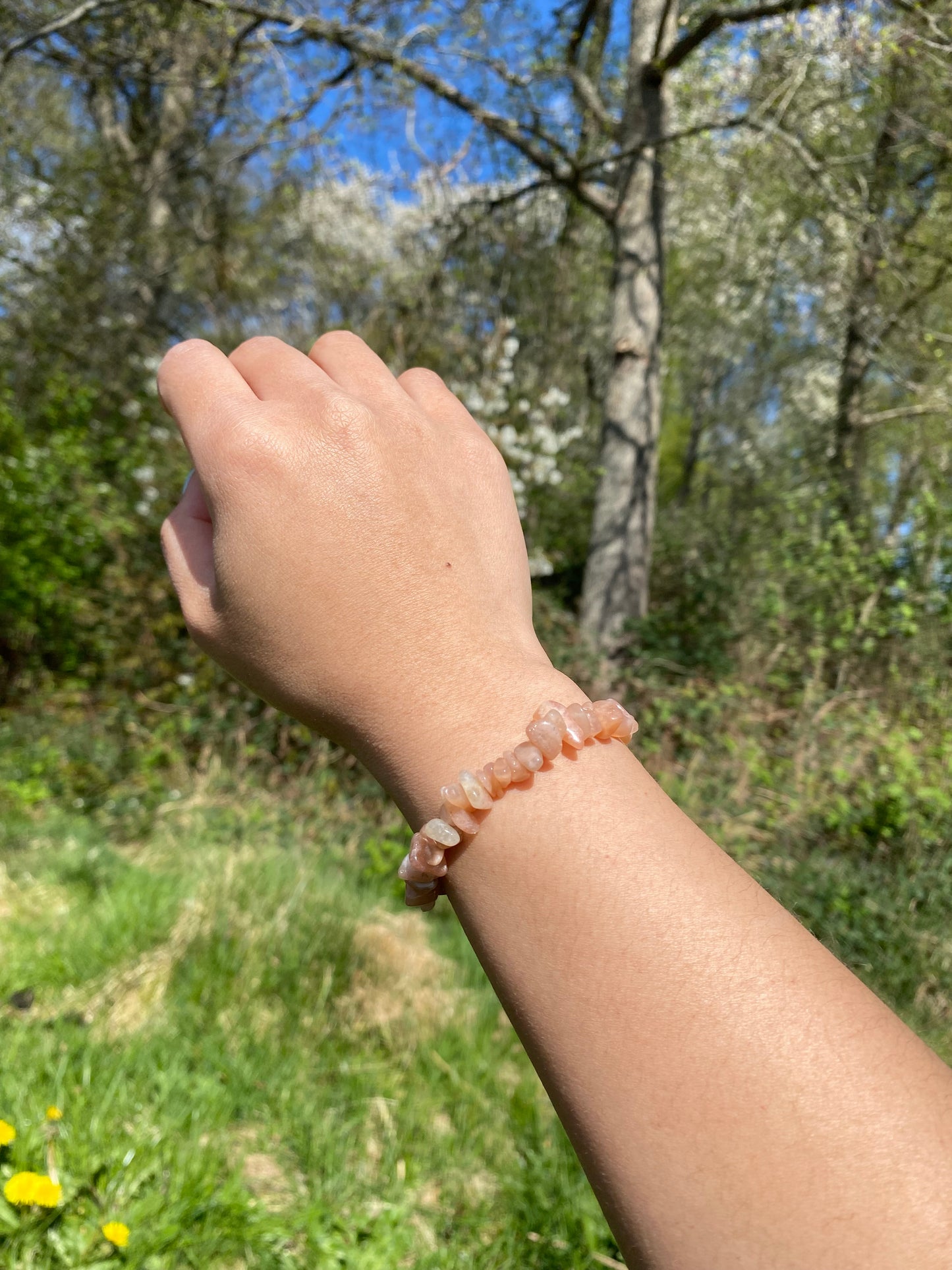 Natural mixed moonstone and gravel bracelet