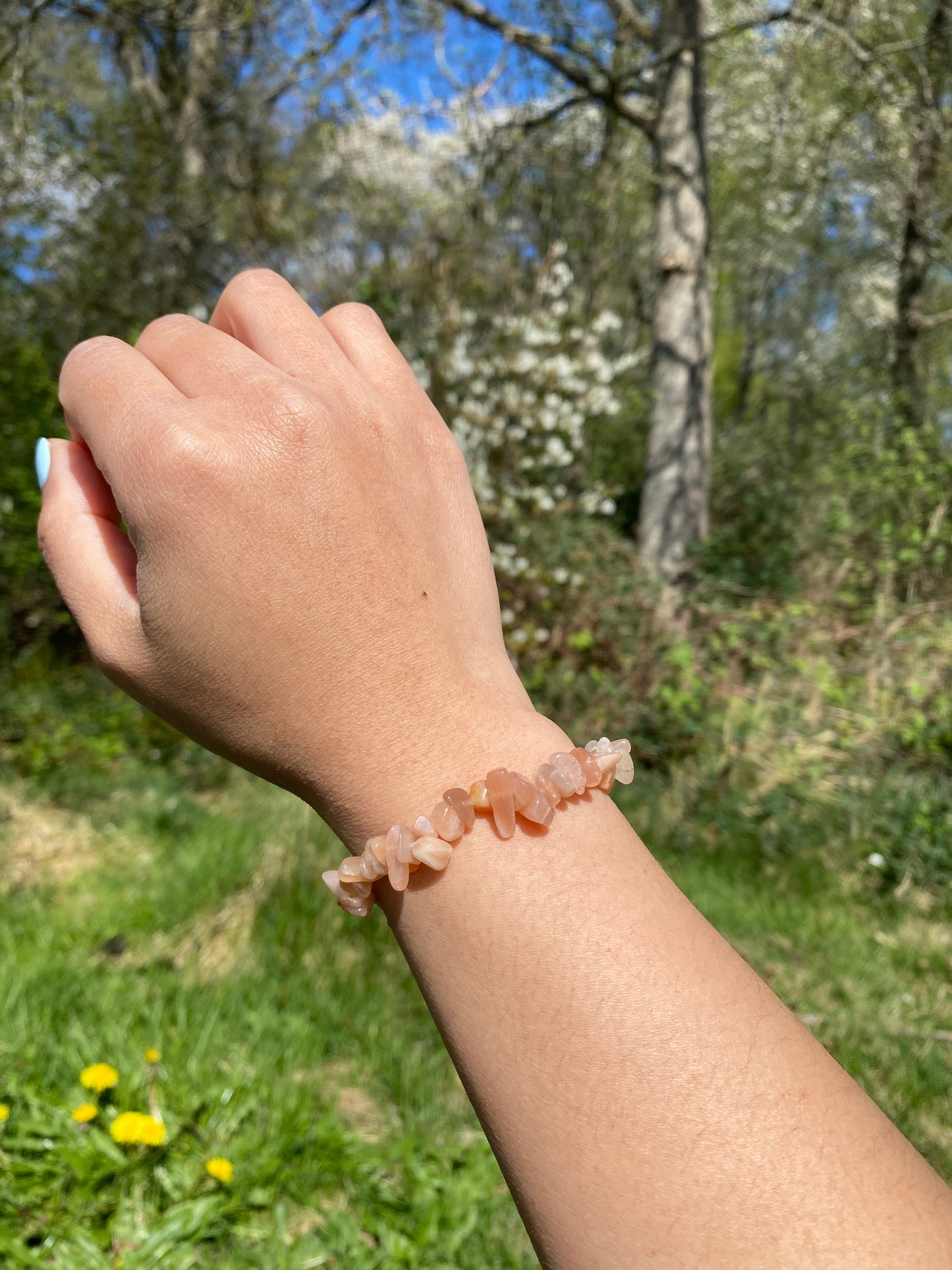 Natural mixed moonstone and gravel bracelet