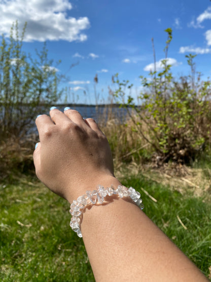 Naturligt klar kvarts grus armband