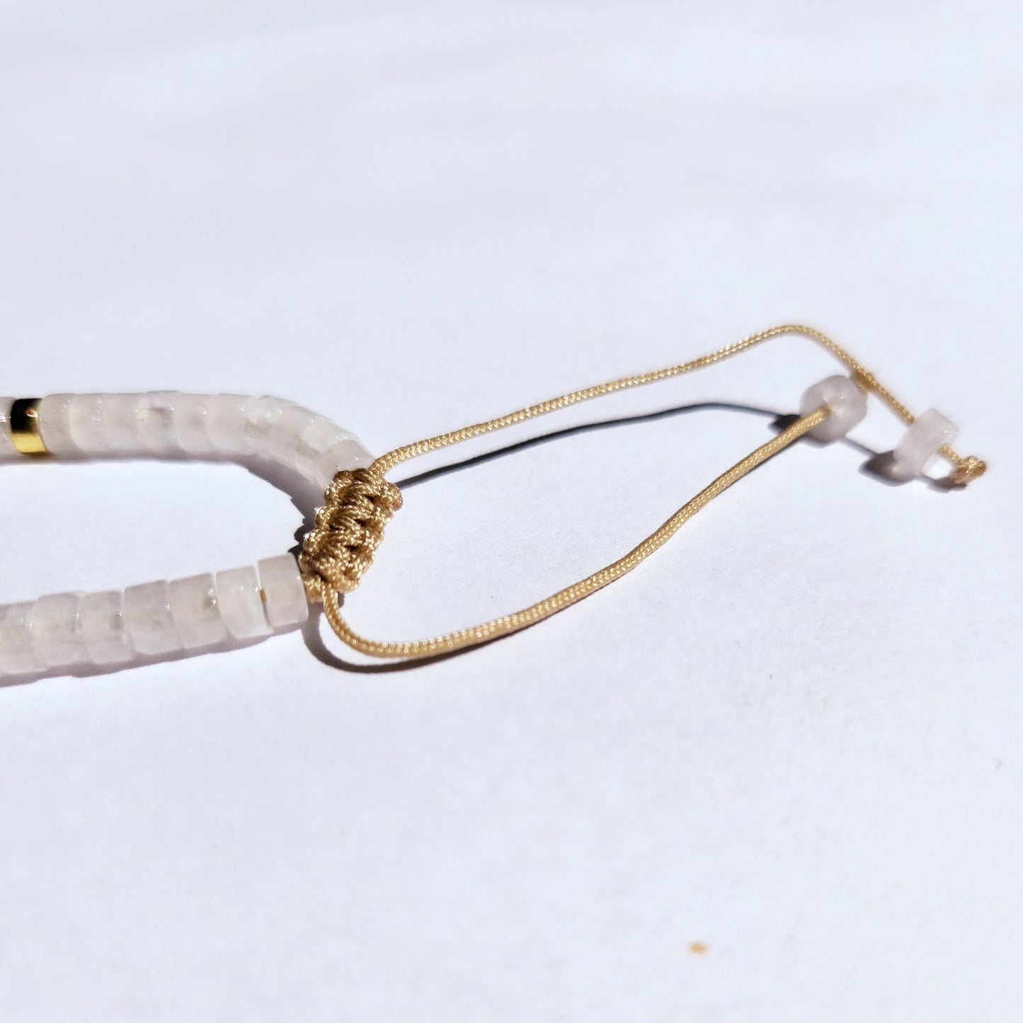 Vit kvarts justerbart armband