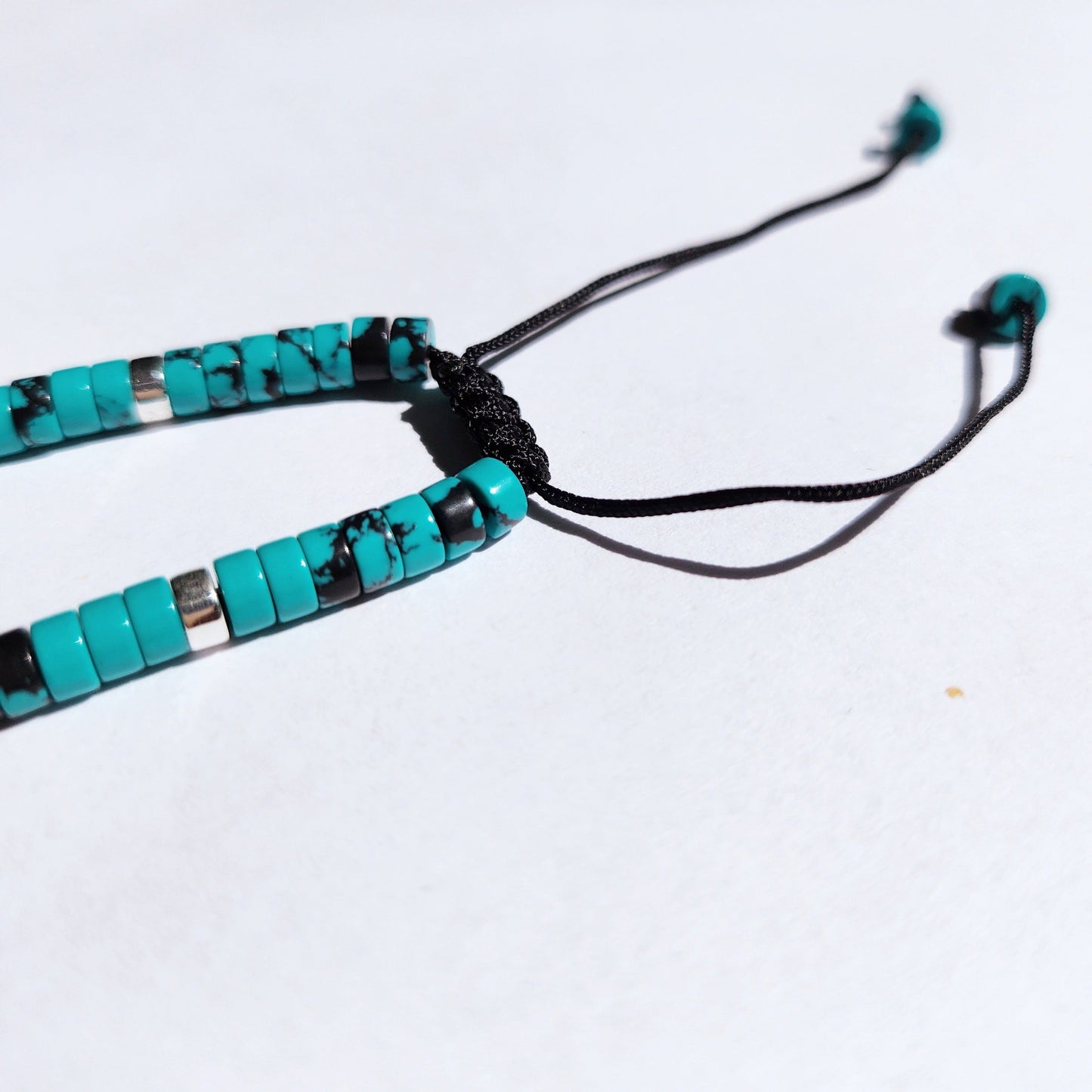 Grönt turkos justerbart armband