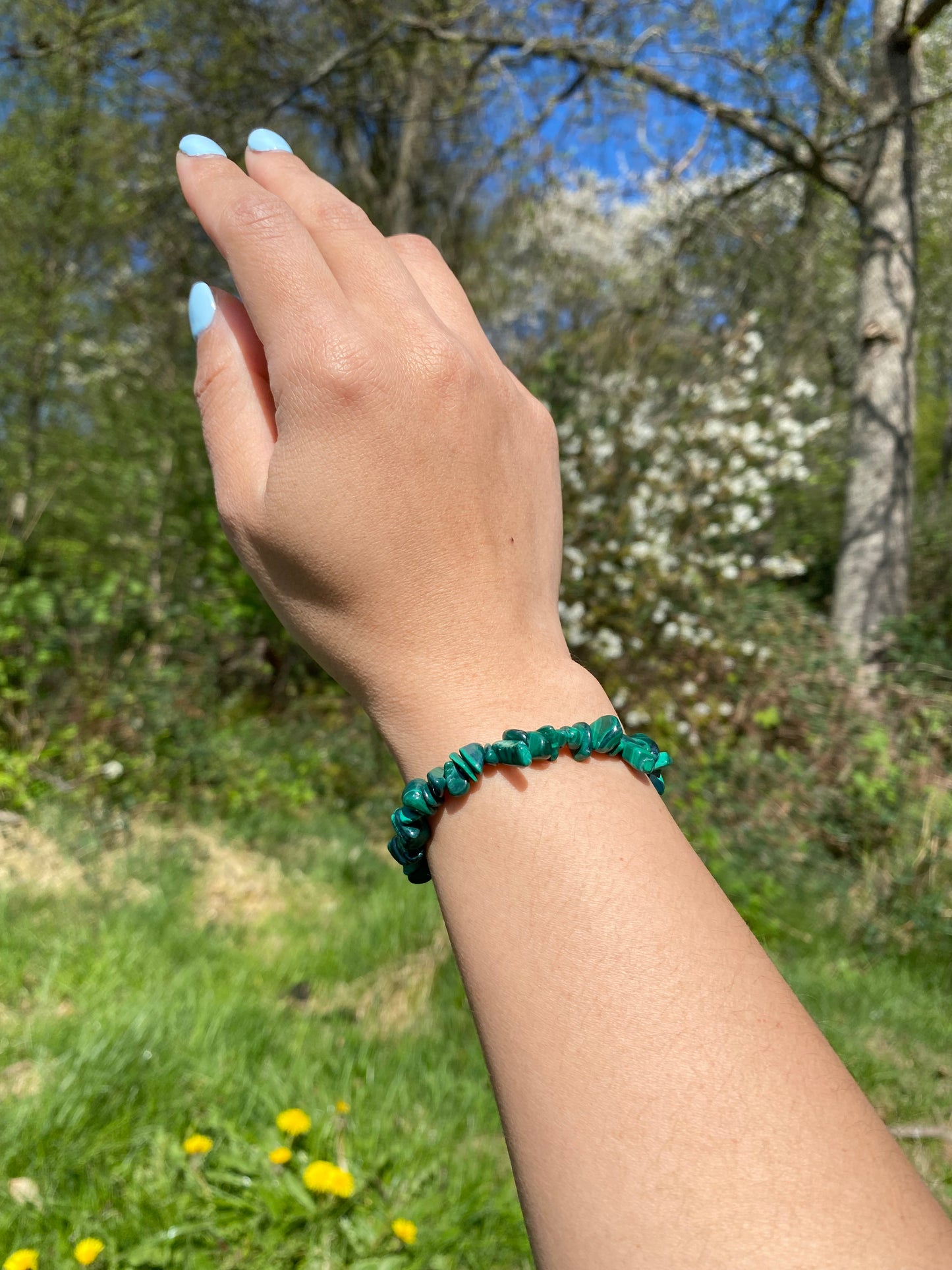 Naturlig malakit grus armband