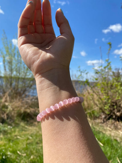Mörkrosa kattögonsten armband