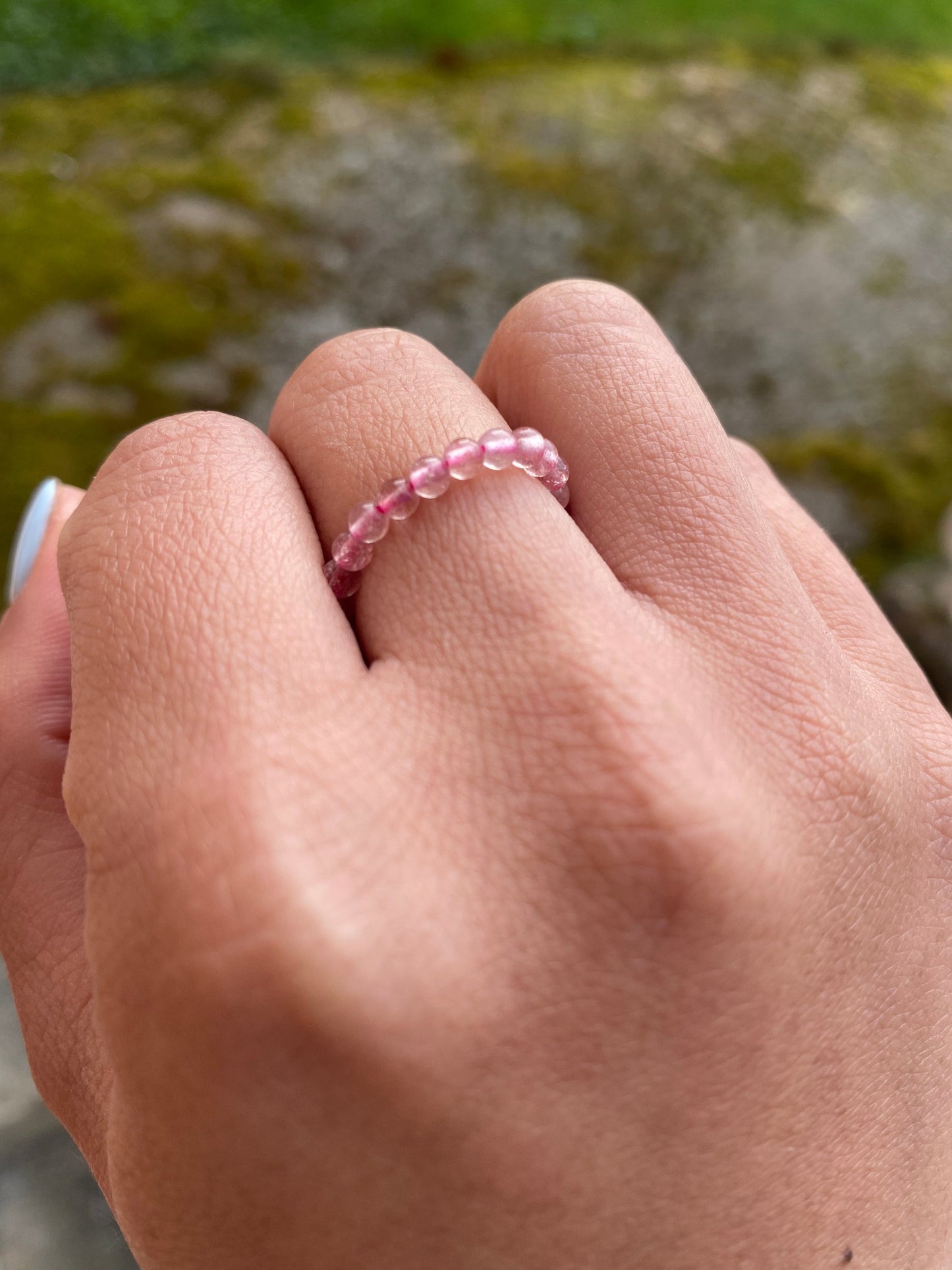 Naturliga jordgubbskvartspärlor Ring