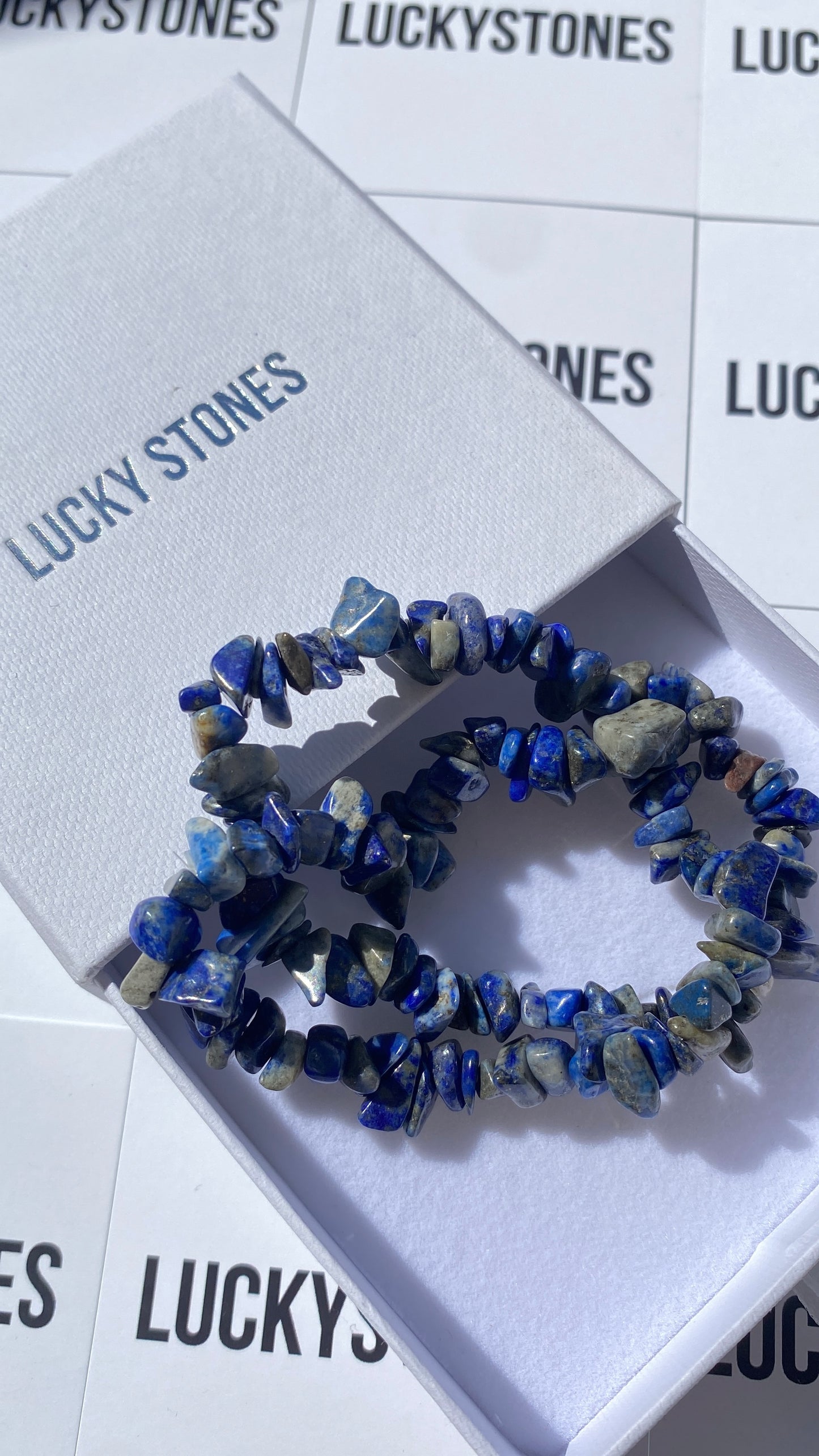 Naturligt lapis lazuli grus armband